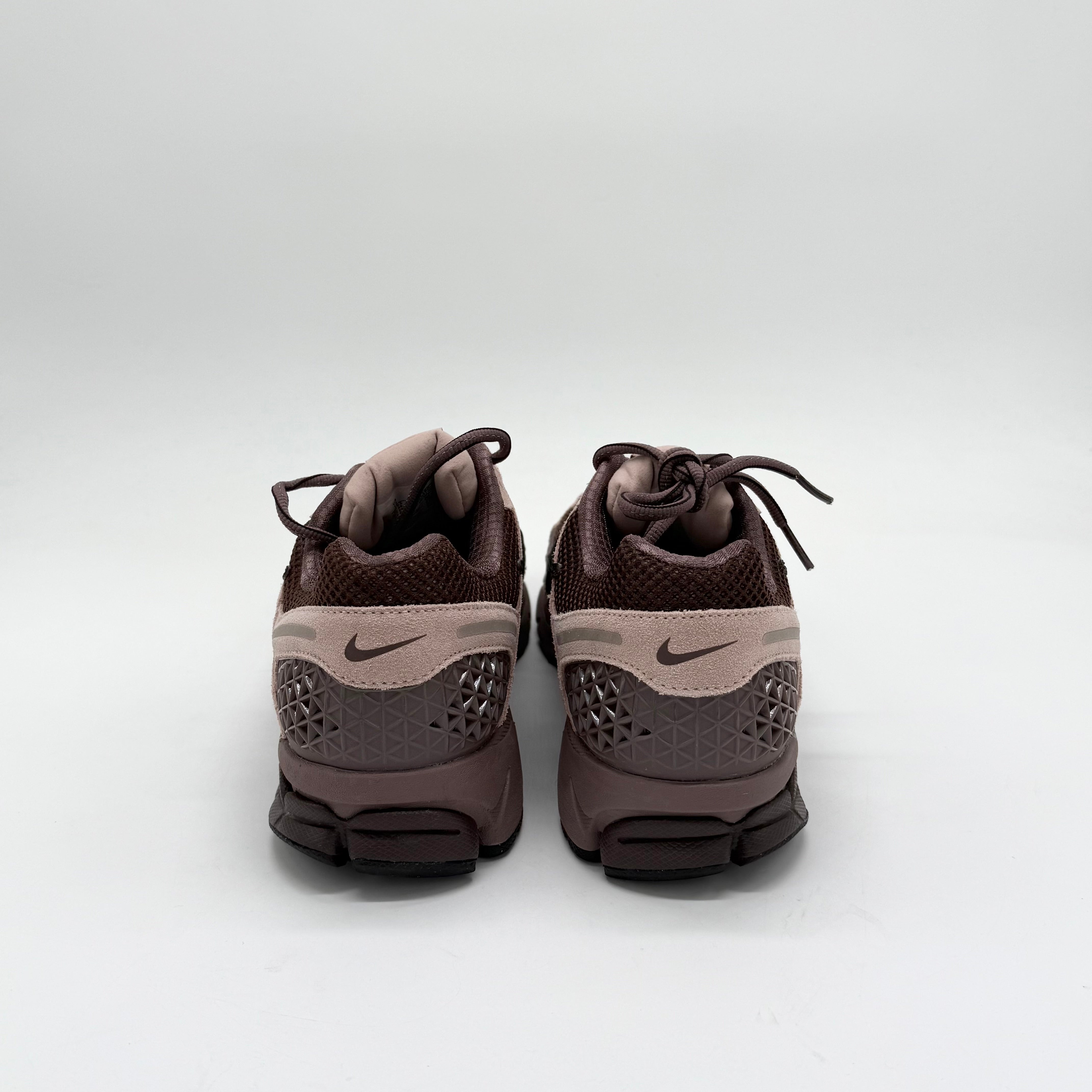 Nike Zoom Vomero 5 Plum Eclipse EU 44 1//2